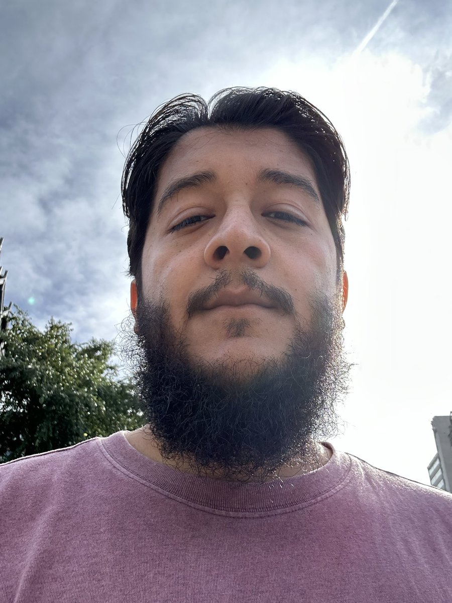 milodific's tweet photo. My 2026 has been crazy 🤯

🐣  My son was born in January
🚀  Launched first SaaS in April (CRM)
📞  Did 100 cold calls => $0 MRR (crowded niche)
☠️  Killed the CRM and built 4 iOS apps
💵  First dollar in June. 
📈  experimented AND succeeded with ASO / SEO / AEO / AI vids / social growth
💰  $1K MRR in September!
🐦  I’ve been sharing my journey on X

In the mean time learning a ton about marketing + psychology 📚

Chasing my dreams has been the best thing I’ve ever done 🔥

Excited for what 2027 will bring 👀 

If you’re an indie hacker, let’s link up! 🔗