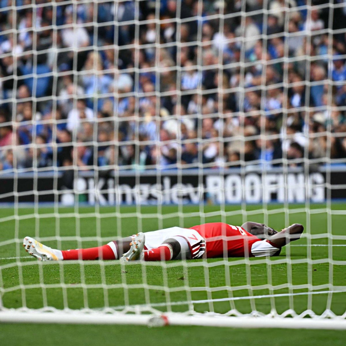IDGoonerscom's tweet photo. FT: Brighton 3-0 Arsenal. 

Kekelahan pertama Arsenal di musim ini, dan tanpa nanggung2, 3 goals tanpa balas. Well deserved win, @indoseagulls! Selamat ulang tahun buat klub kalian dan terima kasih sudah mengajari Arsenal buanyak hal di match ini. Got outplayed in every aspect. https://t.co/k1PIuw35jx
