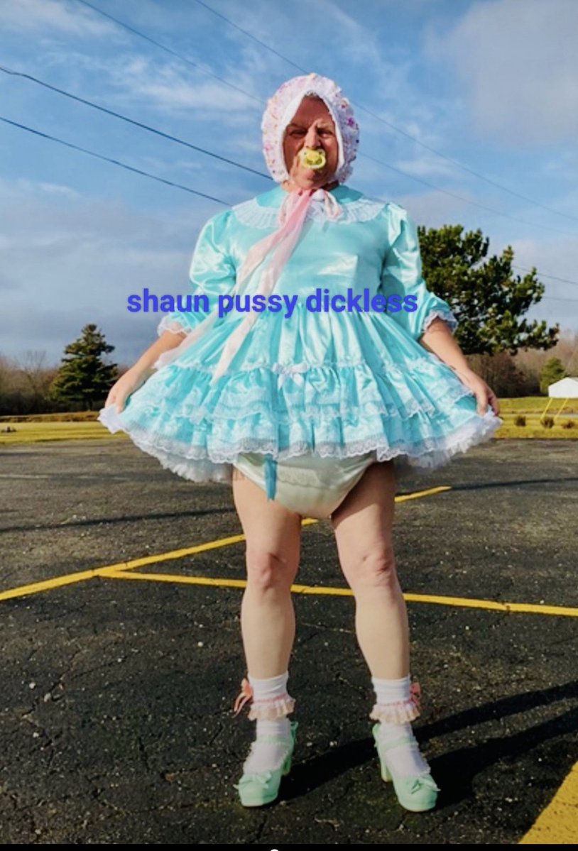 exposedfaggotss's tweet photo. Pussy shaun before and after https://t.co/dKrSe7pOfz