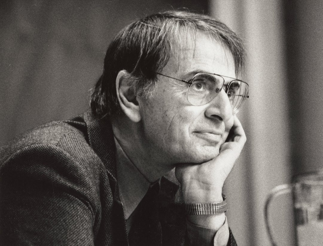 Saganismm's tweet photo. "The suppression of uncomfortable ideas may be common in religion and politics, but it is not the path to knowledge."

— Carl Sagan https://t.co/gnQ2gza5k7