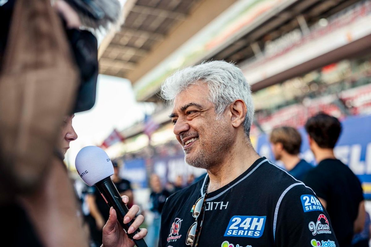 Akracingoffl's tweet photo. Captured moments from the 24H Michelin Barcelona Race! 🏎️🔥
#AjithKumarRacing #AjithRedAntRacing

#24HBarcelona #Michelin https://t.co/8iEhVoC7ne