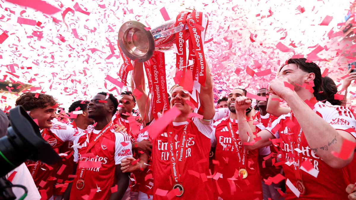 mrbayoa1's tweet photo. Even the best team in Europe can have an off day. We never expected to go unbeaten; there will always be difficult moments. What matters now is how we respond and show the spirit of champions.
Time to rest, reflect on the mistakes and come back stronger. Let’s go, Arsenal! 💪 https://t.co/E4MnKlETrc