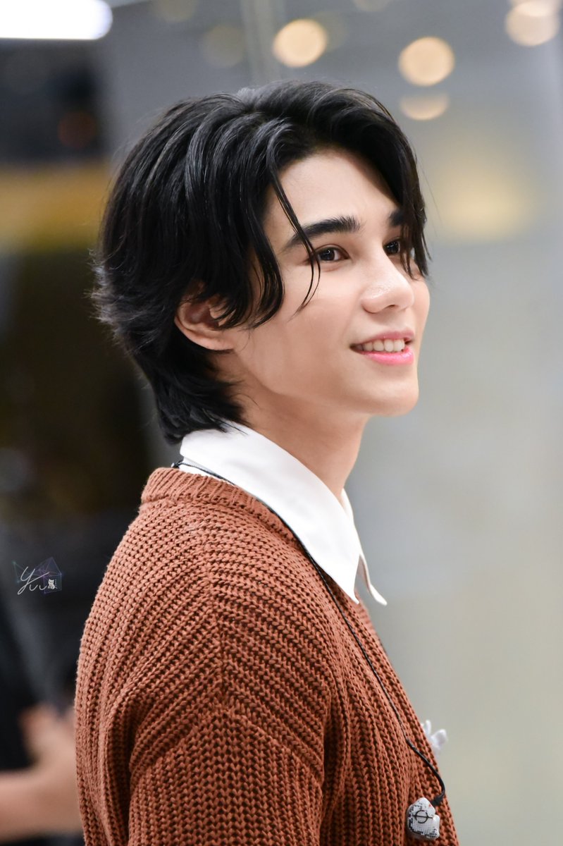 cuteyuuneko's tweet photo. ลัทธินี้จะไม่ล่มสลายไป😝😝😝 
#ลัทธิสันกรามขวา 

#JeffSatur
#JeffSaturByYuu https://t.co/1zivfvZBqC