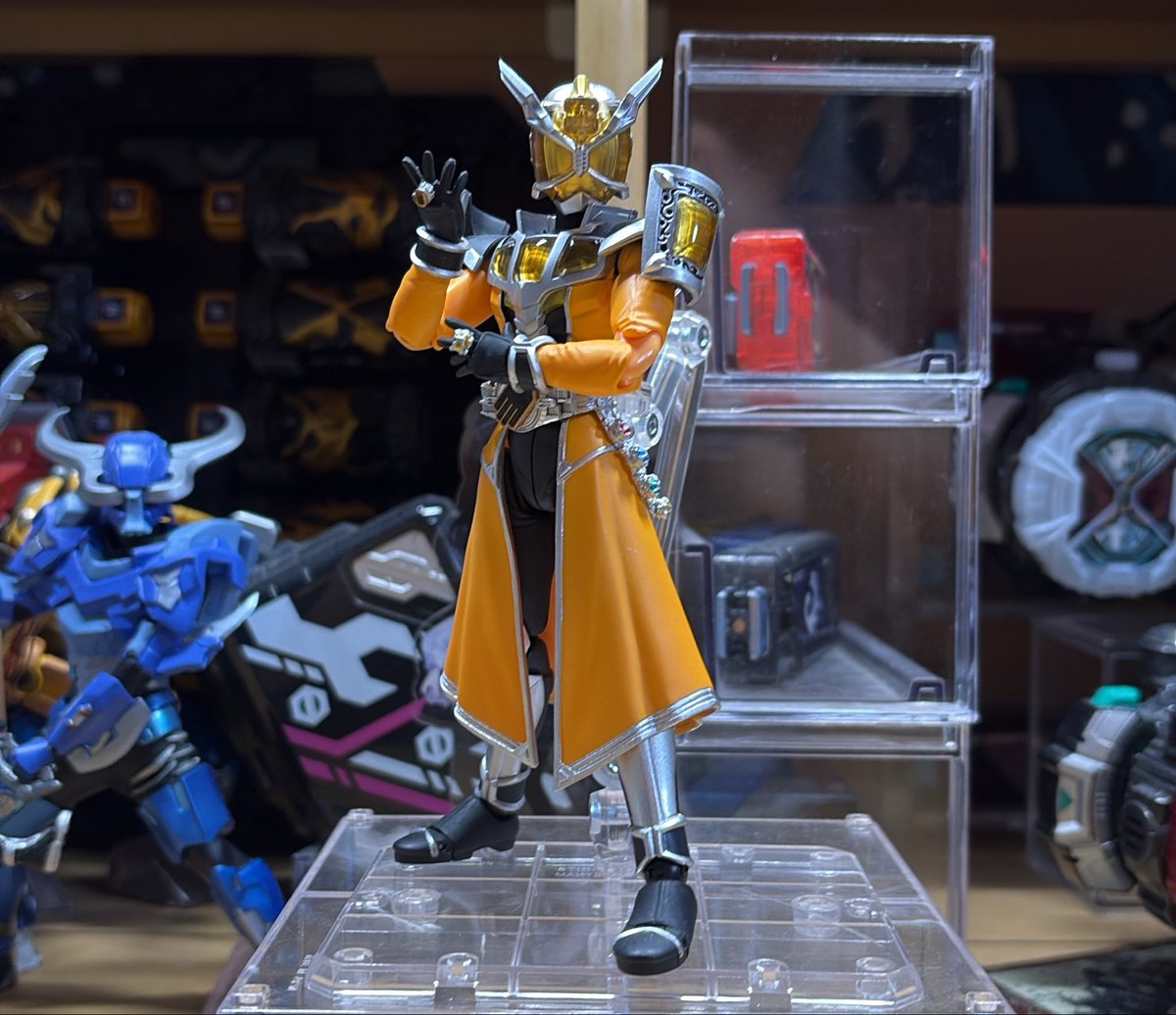 RIDER_hato01's tweet photo. 今日の持っている物の紹介
S.H.Figuarts 仮面ライダーウィザード
ランドドラゴン
#仮面ライダー　#仮面ライダーウィザード https://t.co/WqQG4zvgo2