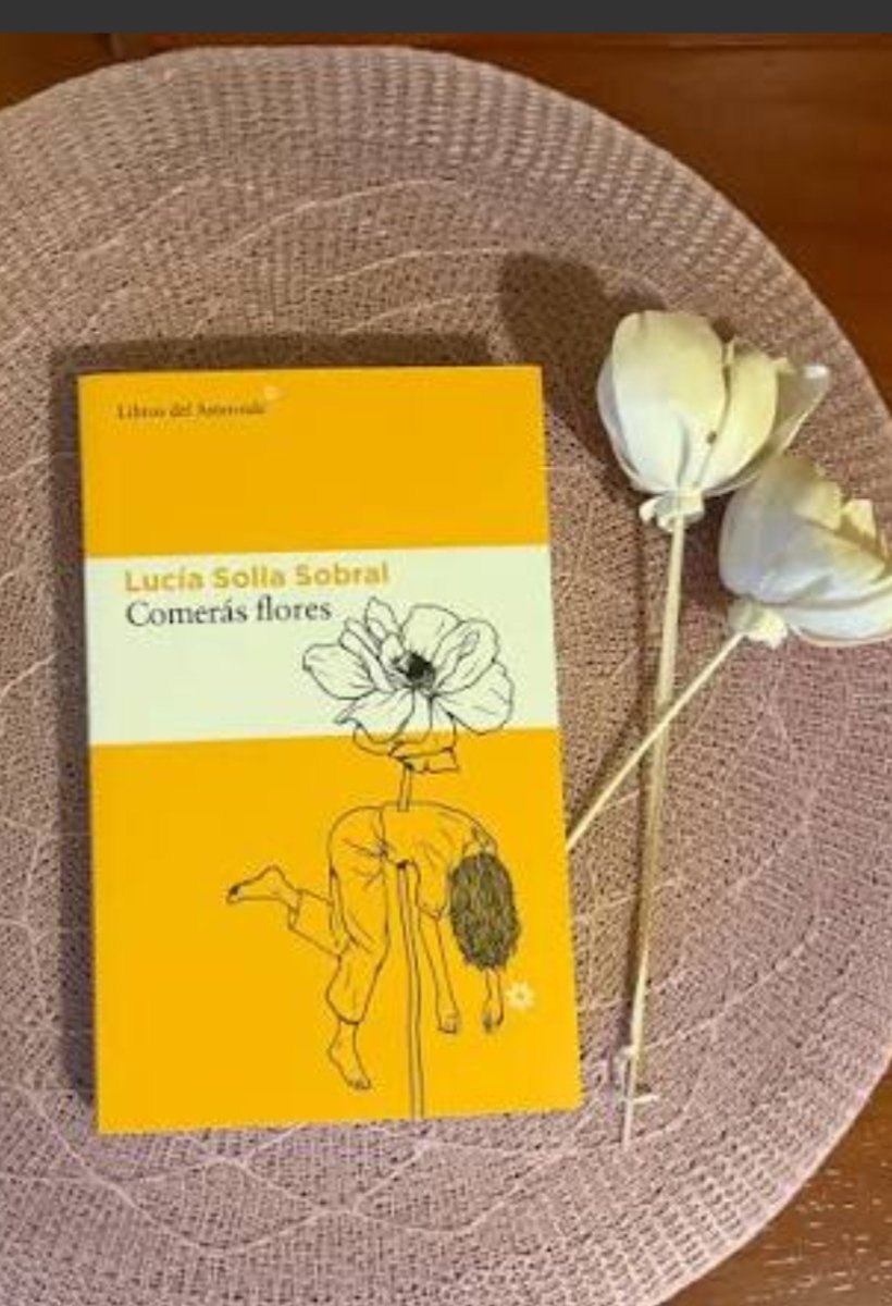 Maria03517025's tweet photo. @Bibliomaniatico Aquí ando, comiendo flores.🌹🌷🌸🥀 https://t.co/1Wta2cVFsm
