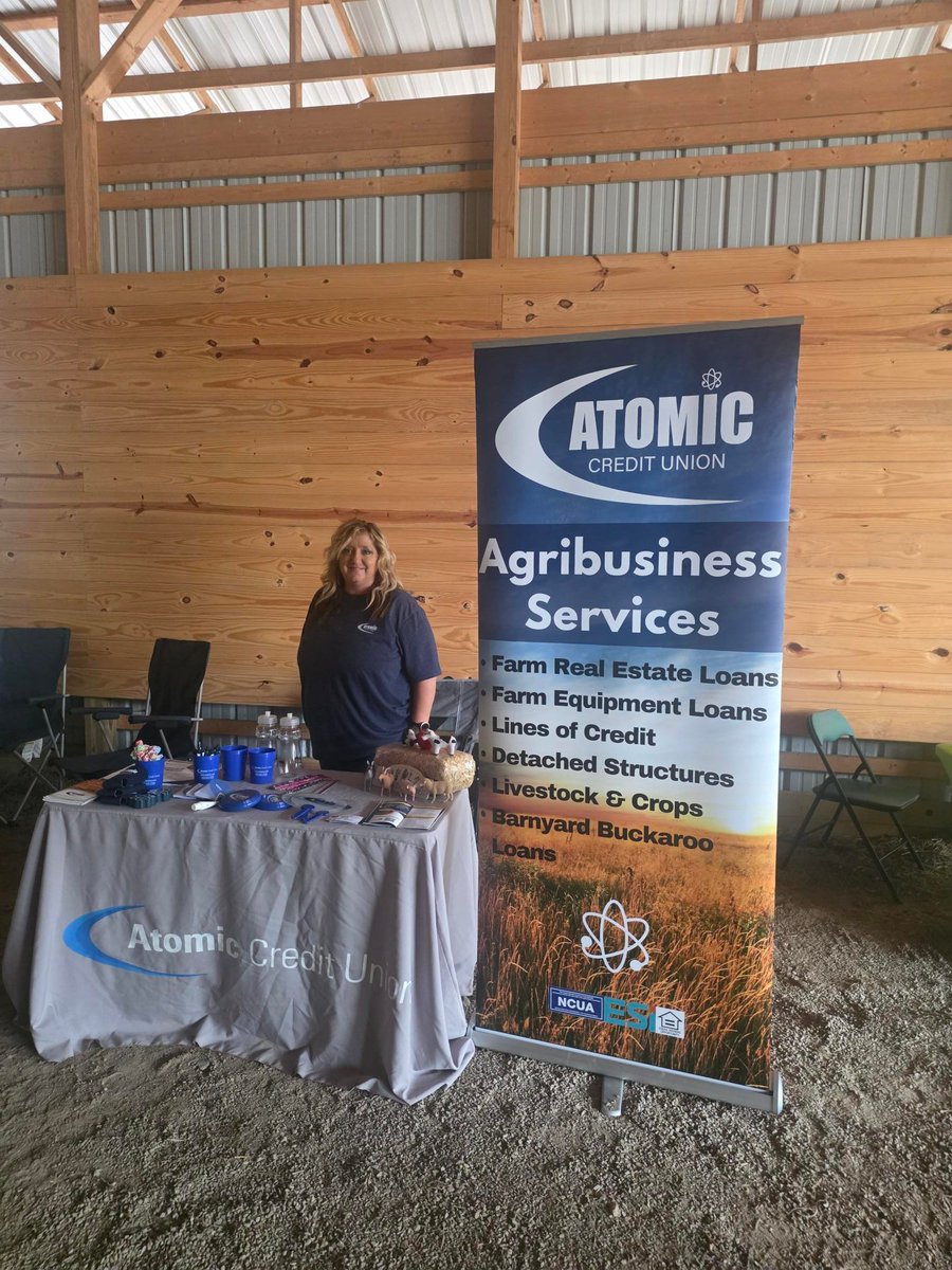 Atomic_CU's tweet photo. Ag Lending Officer Angie Lewis recently stopped by the Jackson County Farmers Club’s annual Jackson Farm-City Field Day, where she had the opportunity to connect with community members and share how Atomic Credit Union supports local agriculture.

 #ACU4U https://t.co/5eeed6w2YZ