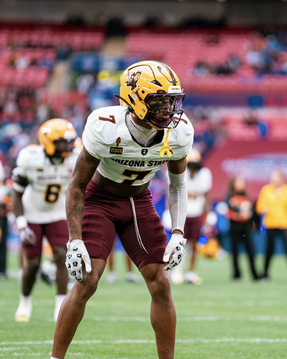ASUFootball's tweet photo. Empty the tank. https://t.co/aJG9Mx5e8E