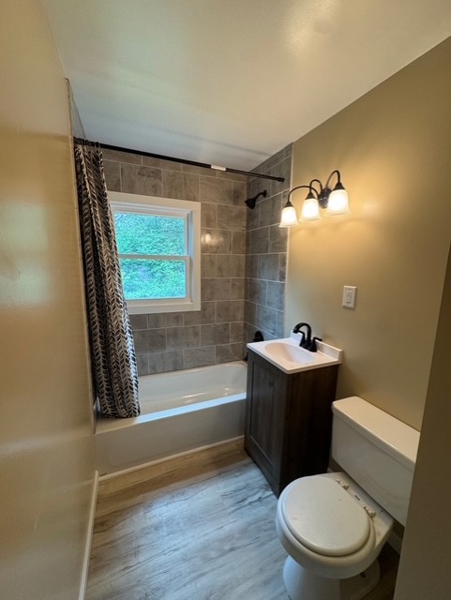 HeritageBrokers's tweet photo. Discover this charming home in the heart of Kansas City, Kansas, offering the perfect blend of comfort and convenience.
More listing details can be found at our website https://t.co/jgt3q6WQO0!
#UnitedCountryRealEstate #KansasRealEstate #KansasRealEstateAgent https://t.co/jnecuHKxJt