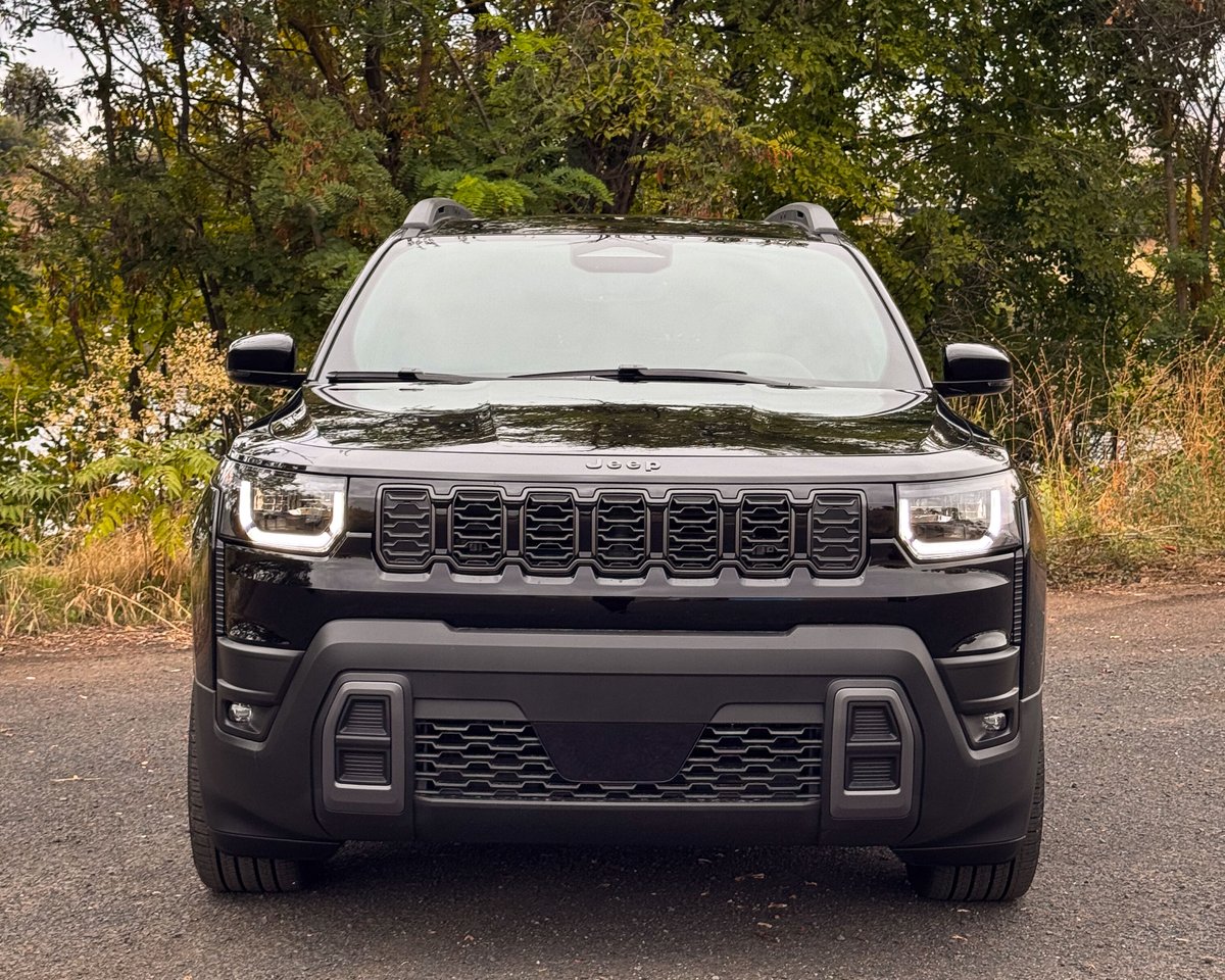 RogersDodge_ID's tweet photo. Start your next adventure with this 2026 Jeep Cherokee Limited! This amazing ride get 39 miles to the gallon in the city and 35 miles on the Highway!

#lewistonidaho #rogersdodge #DriveHappy #Idaho #rmxperformance https://t.co/BfooxFEMKk
