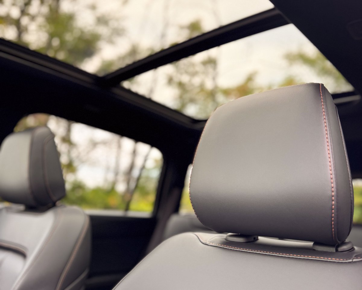 RogersDodge_ID's tweet photo. Start your next adventure with this 2026 Jeep Cherokee Limited! This amazing ride get 39 miles to the gallon in the city and 35 miles on the Highway!

#lewistonidaho #rogersdodge #DriveHappy #Idaho #rmxperformance https://t.co/BfooxFEMKk