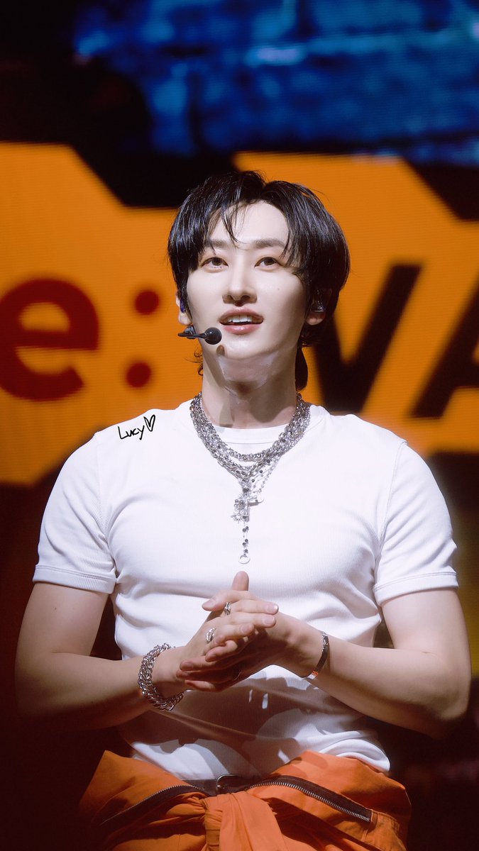 diary1300's tweet photo. 260919 EUNHYUK FANCON - be:WARE OF THE RABBIT in HONGKONG HD1

💪🏻💪🏻💪🏻💪🏻💪🏻💪🏻

#은혁 #EUNHYUK #이혁재 #李赫宰 #ウニョク
#슈퍼주니어DnE #SuperJuniorDnE
#be_WARE_OF_THE_RABBIT https://t.co/NoGOr3QcXq