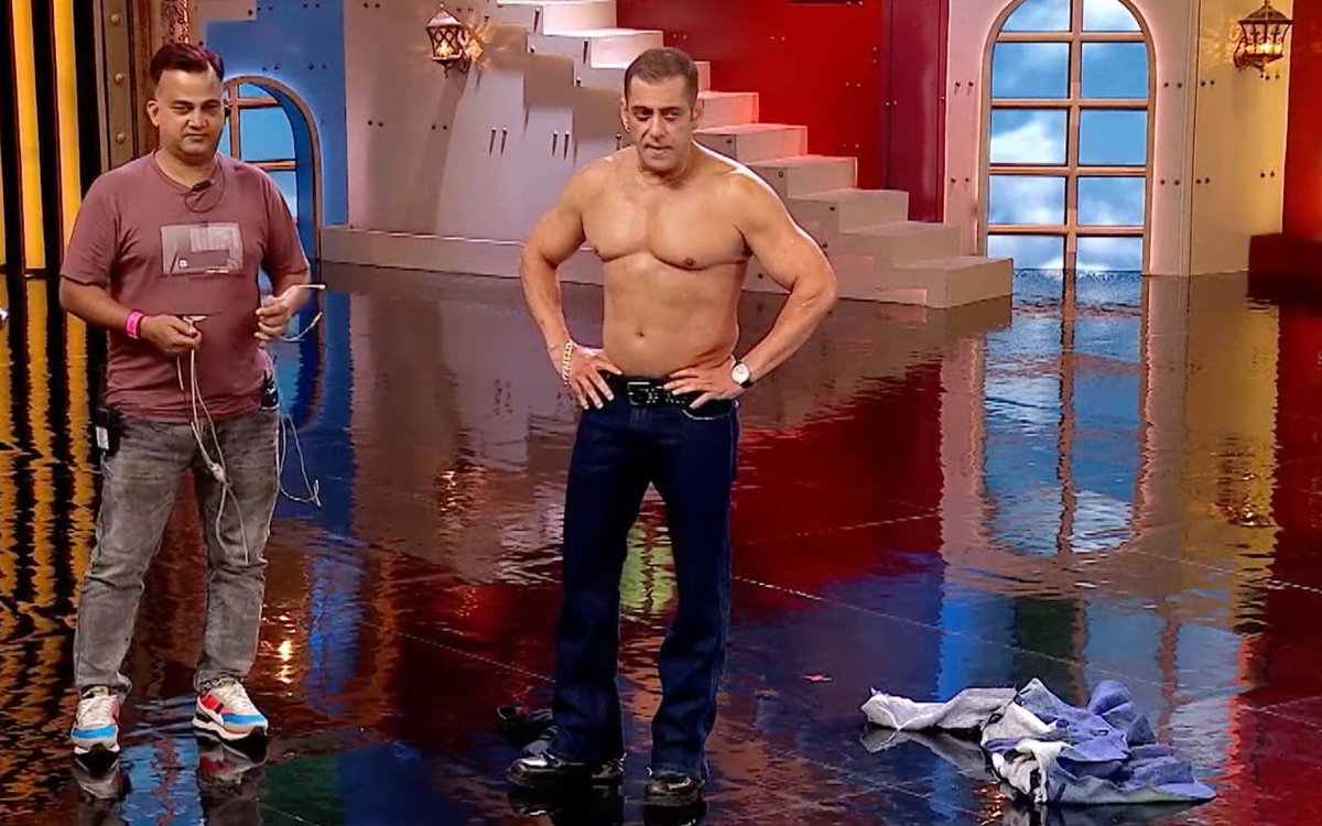 iBeingNitesh's tweet photo. It's Done Haters 🤣🤣😗
It's not just a picture, it's your answer 💀 @BeingSalmanKhan rocks at #Bigboss20
#Salmankhan  https://t.co/13STFWYZOA