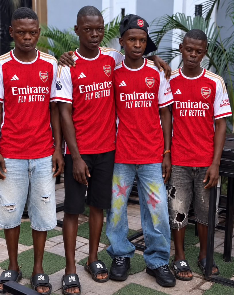 Shegxyofficial's tweet photo. The Day is Bright ✨ https://t.co/vBuG2gB9Ri