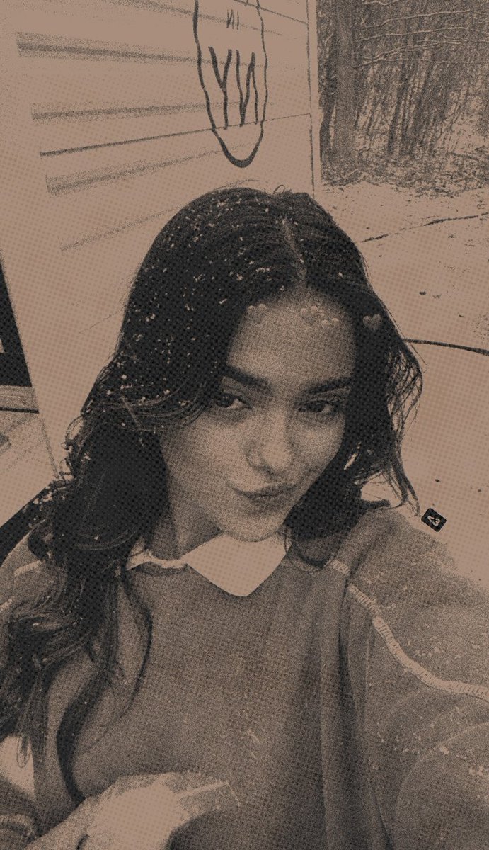graveofheart's tweet photo. ㅤ‍ㅤ‍ㅤ‍      
      ㅤ  ㅤ     𝐲𝗈𝗎𝗋ㅤ   camera ㅤ  𝗋𝗈𝗅𝗅  ㅤ 𝗂𝖿
          ㅤ‍ㅤ‍           **Audrey Rose**
      ㅤ‍ㅤ‍  ㅤ‍   was   ㅤyour   𝐠𝐢𝐫𝐥𝐟𝐫𝐞𝐧𝐝. ㅤ‍ㅤ‍ㅤ‍      
      ㅤ  ㅤ https://t.co/3oWoAfvZmj