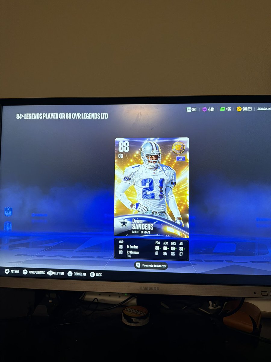 jipperrrr's tweet photo. @Zirksee Legends dual opportunity is worth it 😂 https://t.co/NpbYShHIAC