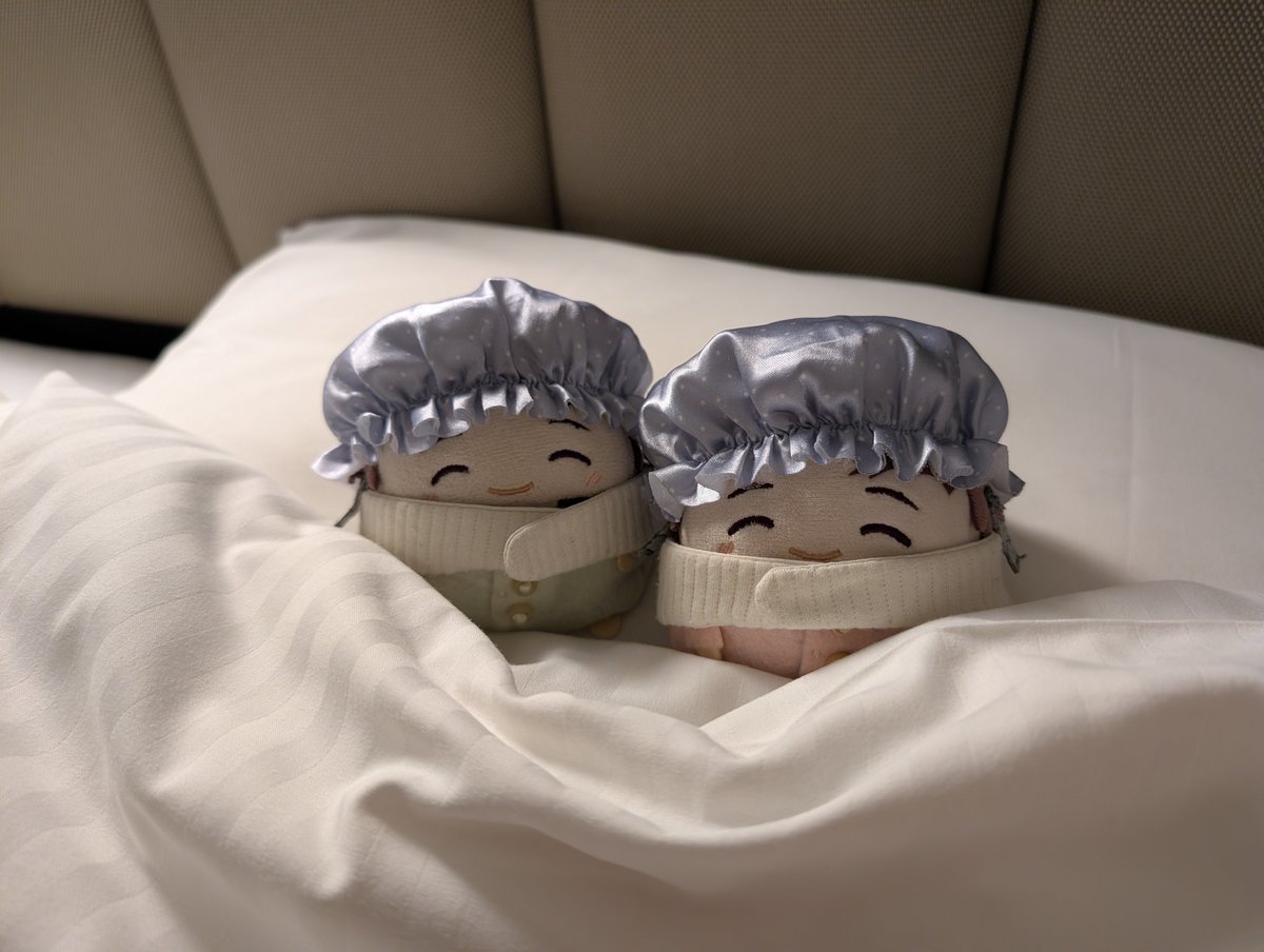 orangeapecco1's tweet photo. 今日が楽しすぎてあっという間に過ぎてしまって、眠いんだけど寝たくない狭間に居ます🤸　でも明日も楽しいことが待ってるのでぐっすり寝ます🐬
(  ⸝⸝◜ᴗ◝ ⸝⸝  )(  ⸝⸝◜ᴗ◝'⸝⸝  )ｸﾞﾝﾅｲ https://t.co/lZx42oaGFD