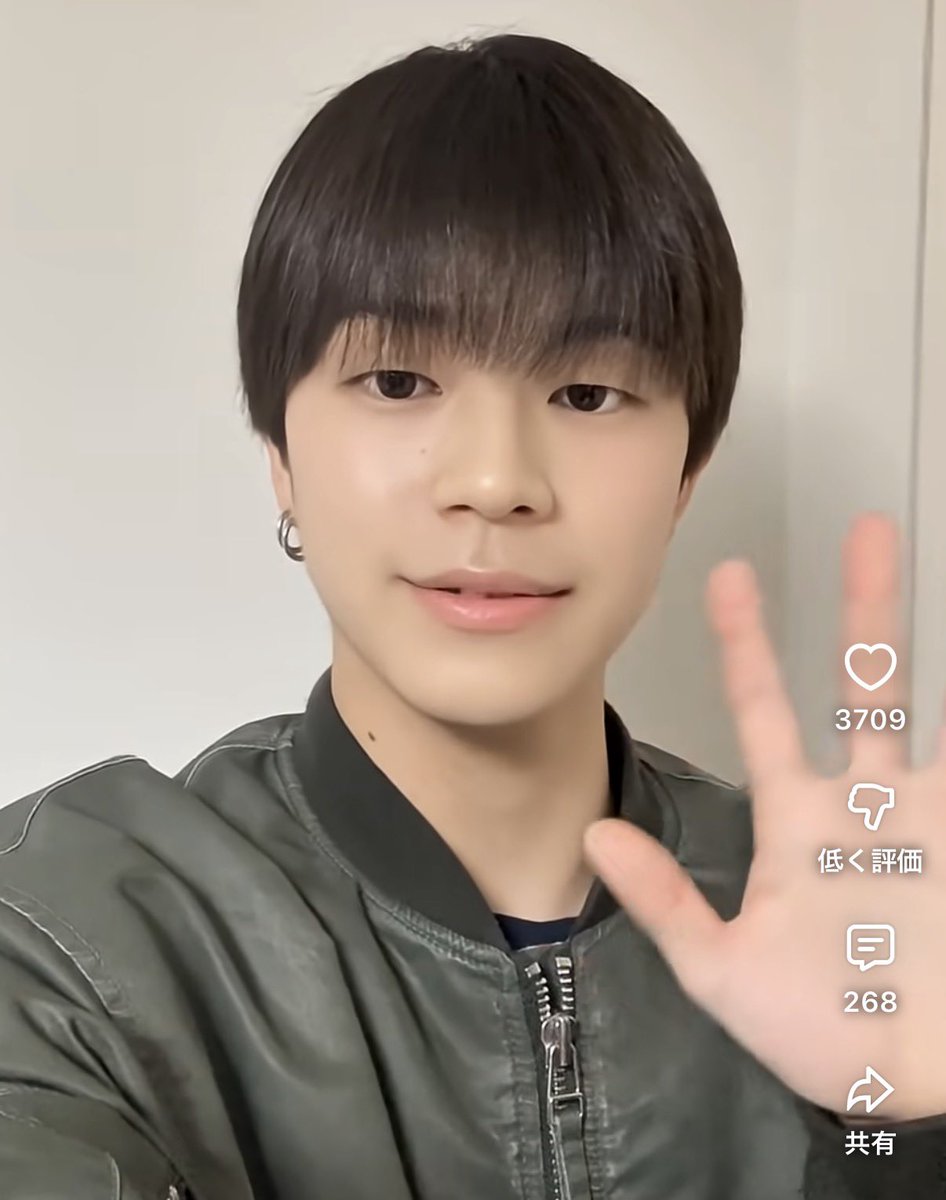Ko1_oinu's tweet photo. ←この👶🏻が　半年でこれ？？→

ちょっと康祐成長しすぎじゃない？？
今日のTGCの激メロﾋﾞｼﾞｭがやばすぎて
もう無理なんだけど😭
本当に自慢の推しだよ🥹
TGCさんありがとうございました‼︎
#TGC #KO1KEYZ https://t.co/7FUzejwm7h