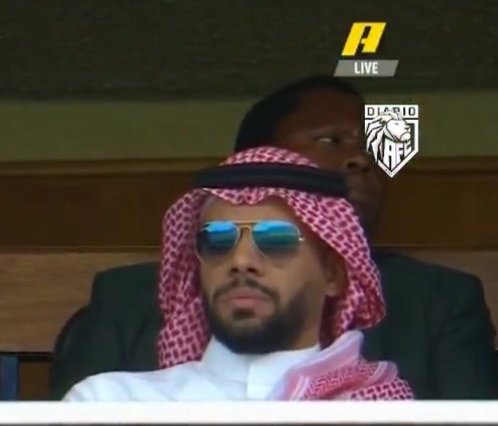 Khalid__dad's tweet photo. اللي جاب الرخوم للنادي هو ذا الرخمه
وهو اللي دمر النادي وهو من نفس عينة النفيعي 

قهرني الله يقهره 

#كاس_القارات https://t.co/lYjHvOG9mh