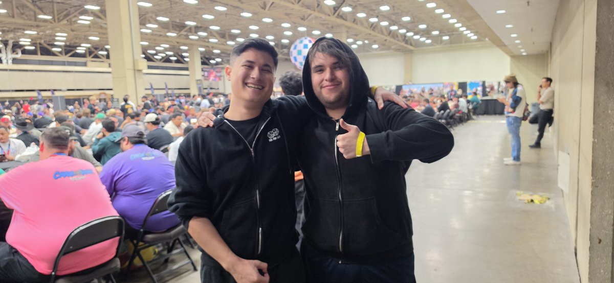 OrangeSamuraiD's tweet photo. Nicky and Jerry are going to Worlds!!! https://t.co/4f98fffS4c