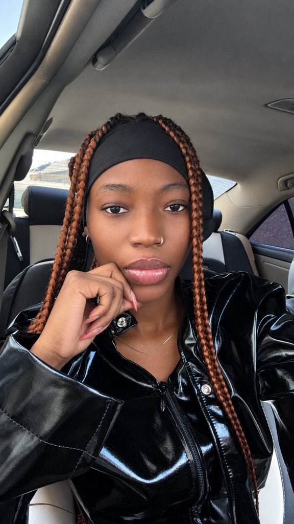 Taymietee_'s tweet photo. 🖤 https://t.co/XHJwS2N6AI