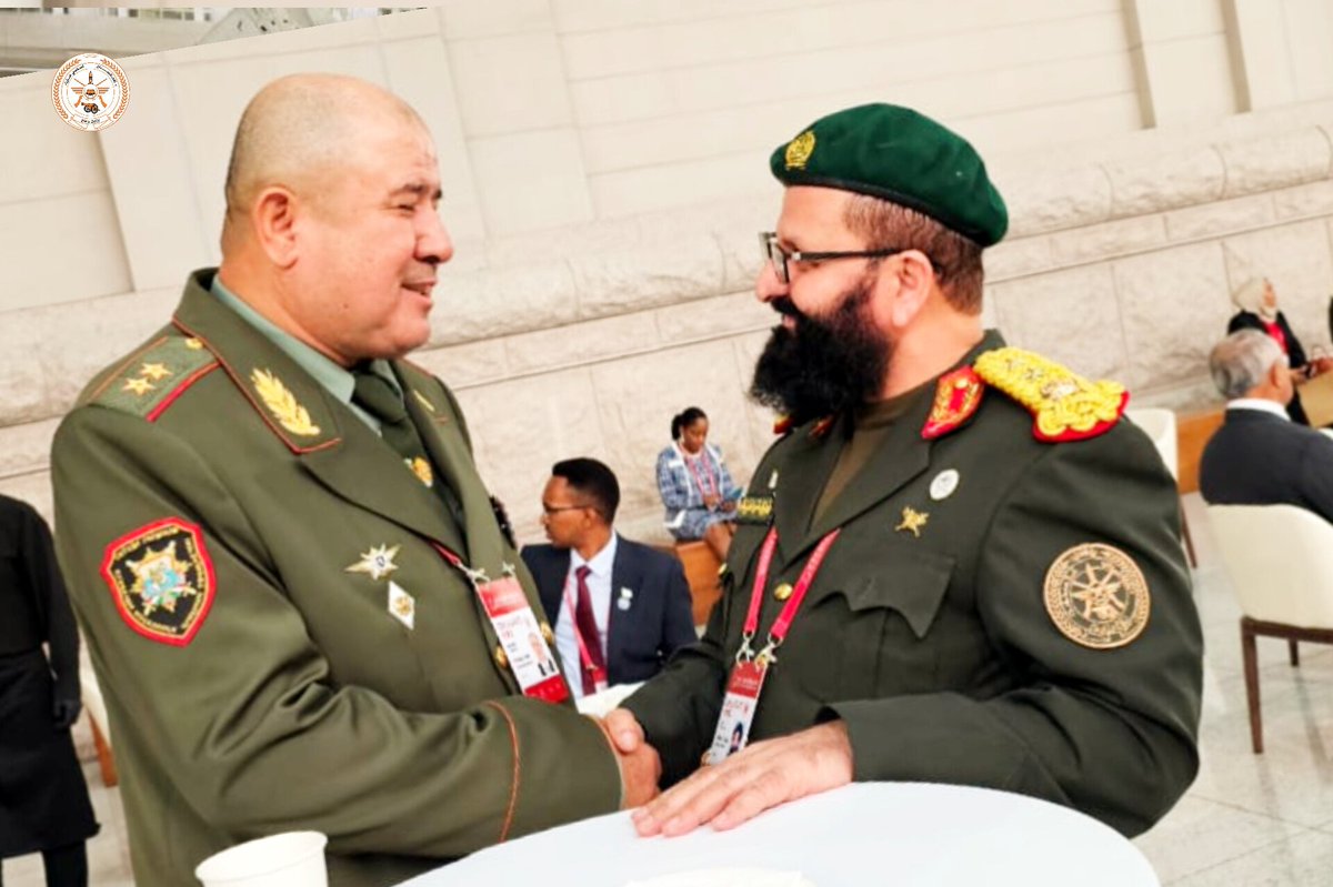 MoDAfghanistan2's tweet photo. سرمفتش وزارت دفاع پس از اشتراک در سیزدهمین مجمع بین‌المللی امنیتی شیانگشان، به کشور بازگشت

مفتی لطیف‌الله «حکیمی»، سرمفتش وزارت دفاع امارت اسلامی افغانستان، پس از اشتراک در سیزدهمین مجمع بین‌المللی امنیتی شیانگشان در شهر بیجینگ، پایتخت چین، به کشور بازگشت. https://t.co/2CsWsgf2qv