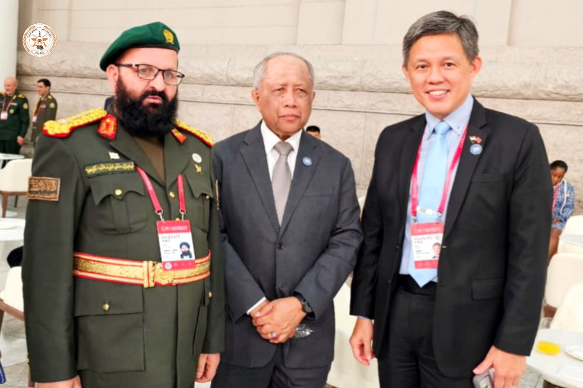 MoDAfghanistan2's tweet photo. ددفاع وزارت سرمفتش د شیانګشان په١٣م نړیوال امنیتي فورم کې له ګډون وروسته بیرته هیواد ته راستون شو
د افغانستان اسلامي امارت د دفاع وزارت سرمفتش مفتي لطیف‌الله حکیمي دچین هیواد په پلازمینه بیجینګ کې د شیانګشان په١٣م نړیوال امنیتي فورم کې له ګډون کولو وروسته بیرته هیواد ته راستون شو https://t.co/n3tF6lL1iY