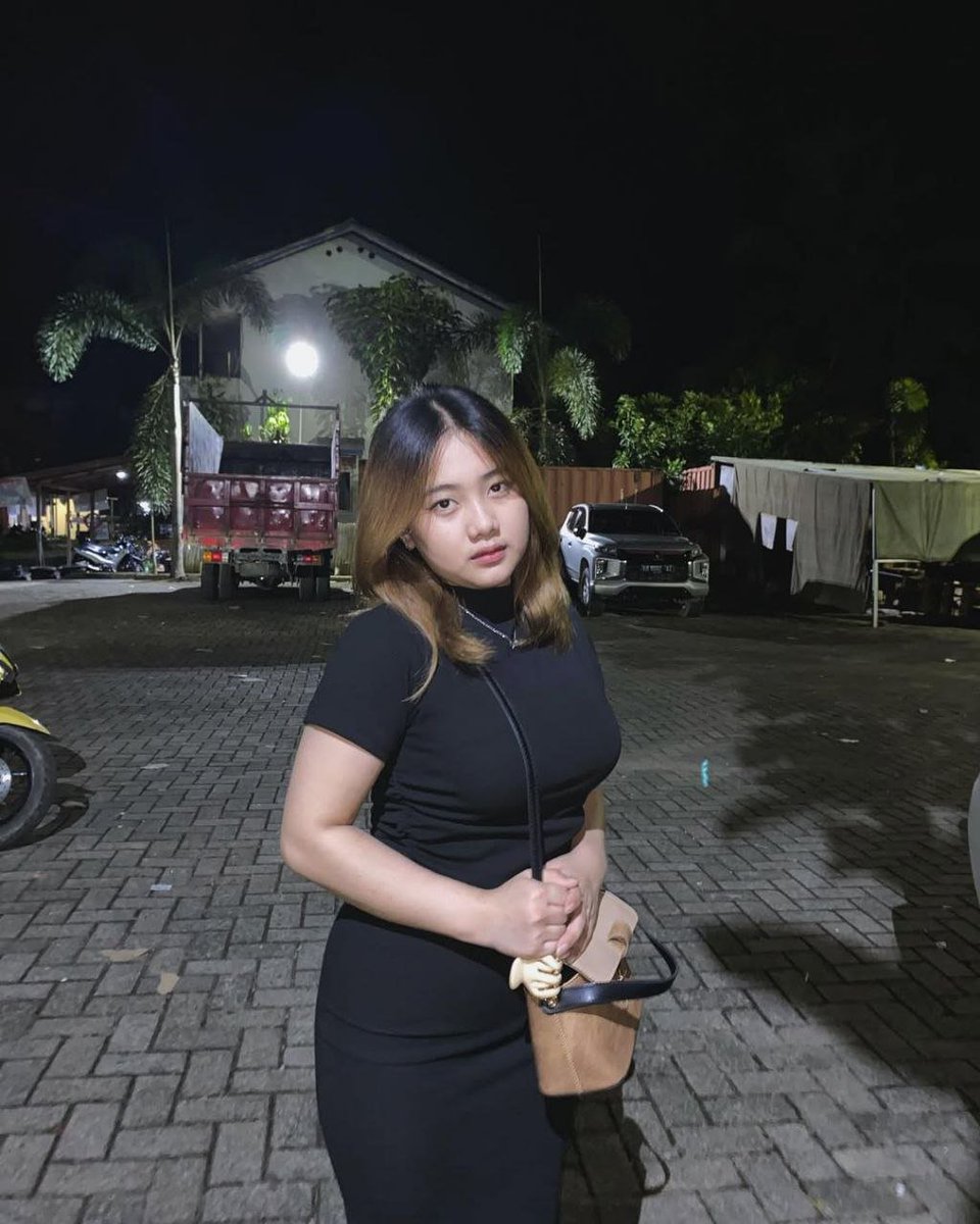 dustman96's tweet photo. Hello Avail ya di Hotel 🏘️ #sidoarjo #bosidoarjo #availsidoarjo https://t.co/xaERcjvzZJ