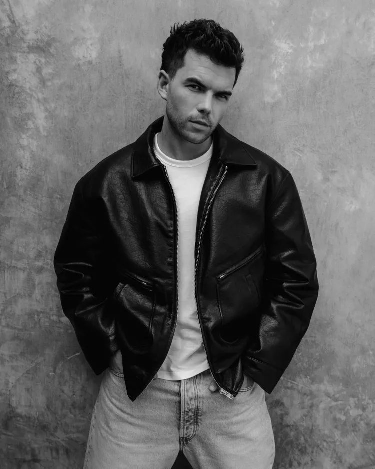 lukeyarchive's tweet photo. #LukeNewton for ItStyle 2024 https://t.co/6BuUYVLpmF