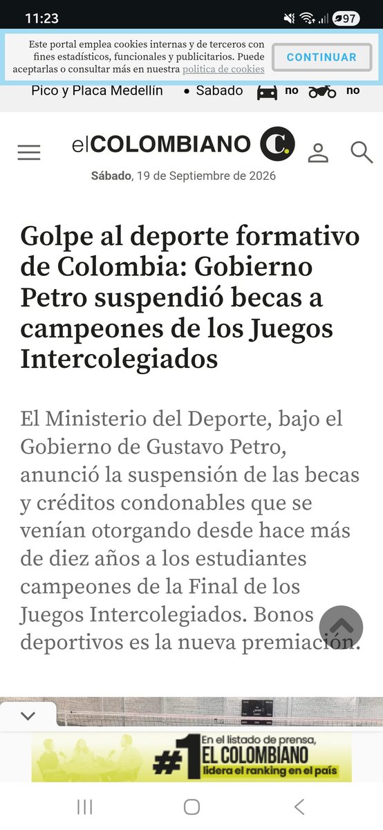 StiivenPiinilla's tweet photo. @Eder55348926 Y cuando su periquito hizo esto kheeee https://t.co/GuM1JmLDVi