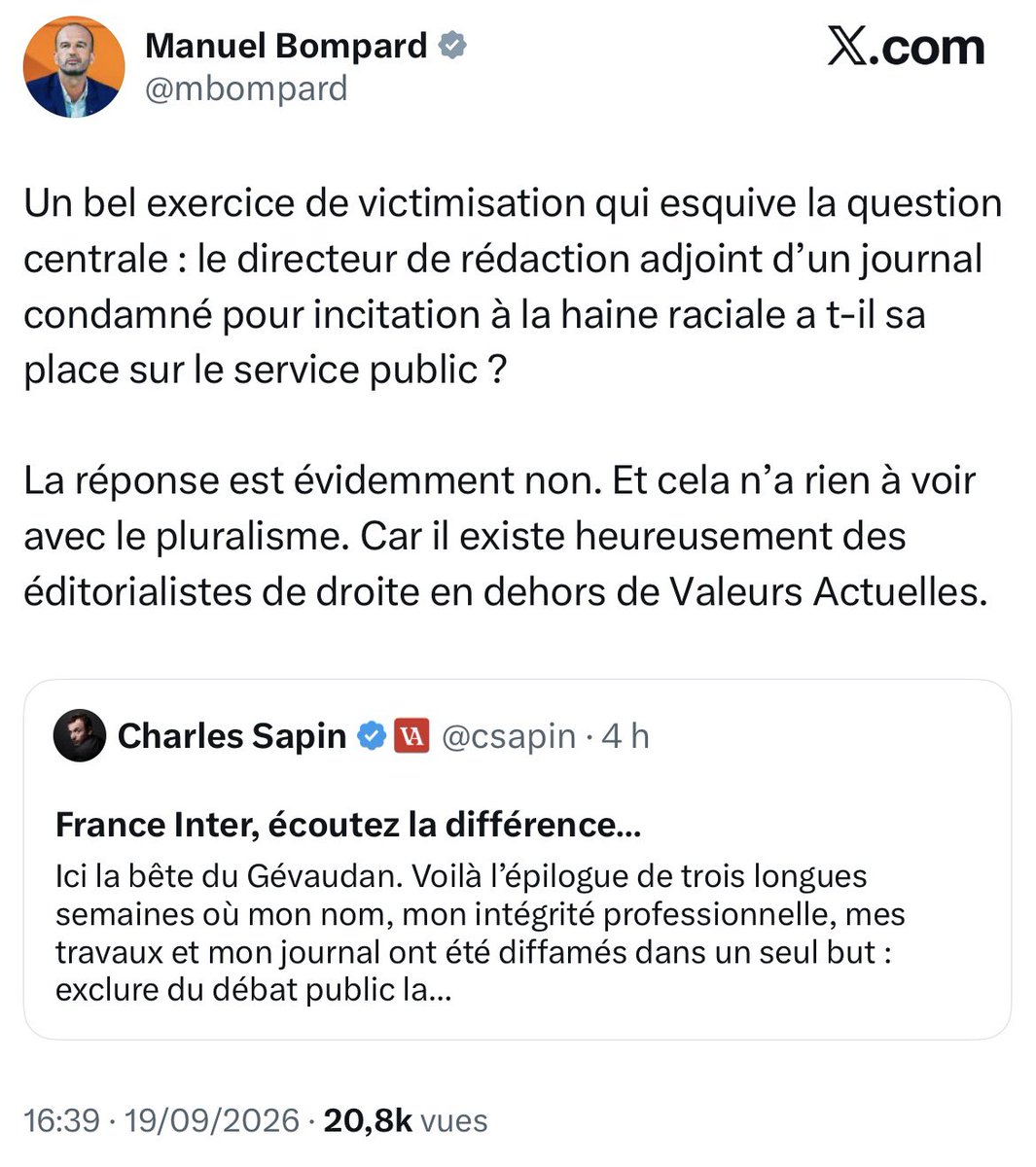 DestinationTele's tweet photo. Sibyle Veil et Céline Pigalle étant en week-end depuis jeudi midi, c’est leur voisin de bureau à la direction de France Inter qui justifie à leur place le licenciement de Charles Sapin : https://t.co/2mdHJ08roP