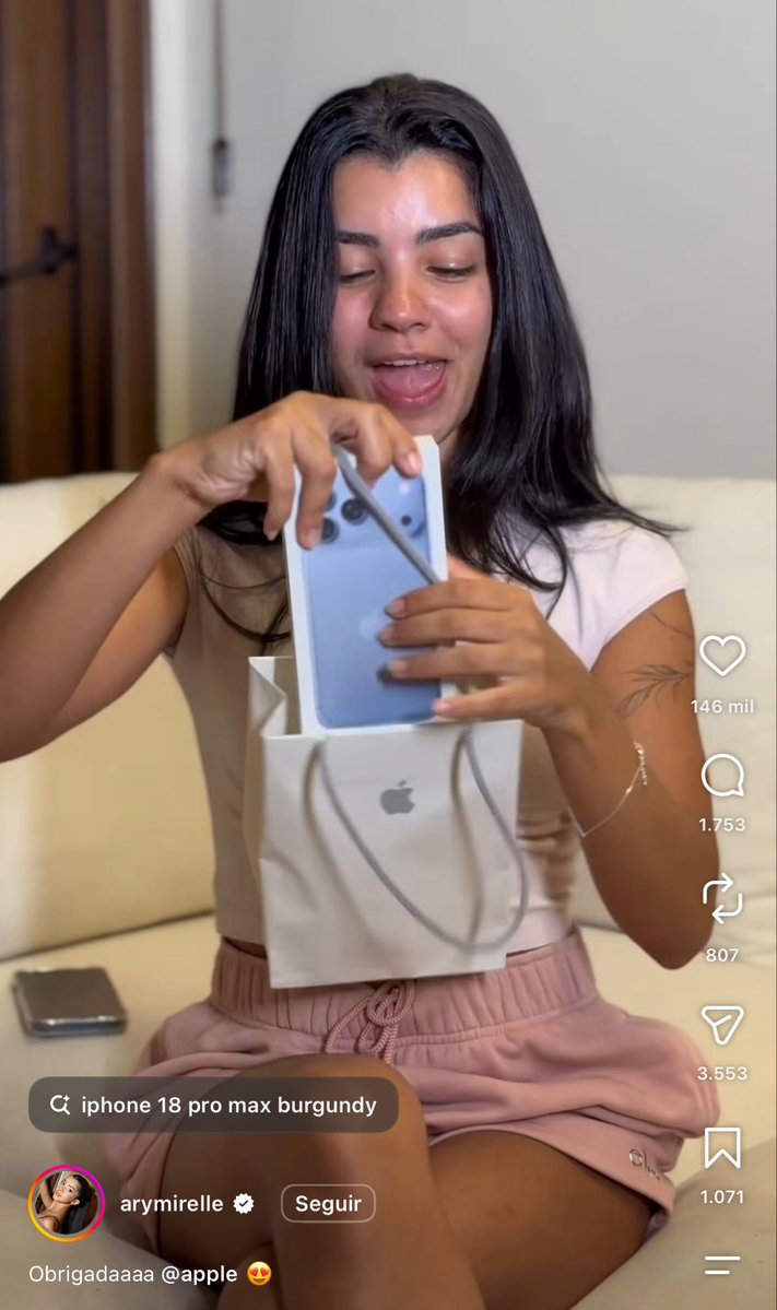 bumofe's tweet photo. Sério que a Apple precisa pagar os influenciadores pra divulgar o principal produto deles? A Apple? https://t.co/c9QgQMv0J2