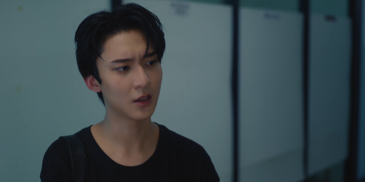 MrFanboySeries's tweet photo. “เค้าไม่ดูหรอกว่าพี่ตั้งใจหรือไม่ได้ตั้ง แต่เค้าจะเอาเรื่องนี้เป็นเครื่องมือในการบี้พี่มากกว่า”

MR FANBOY CHAPTER 4
#MrFanboyEP4 https://t.co/XwtPsuvkGI