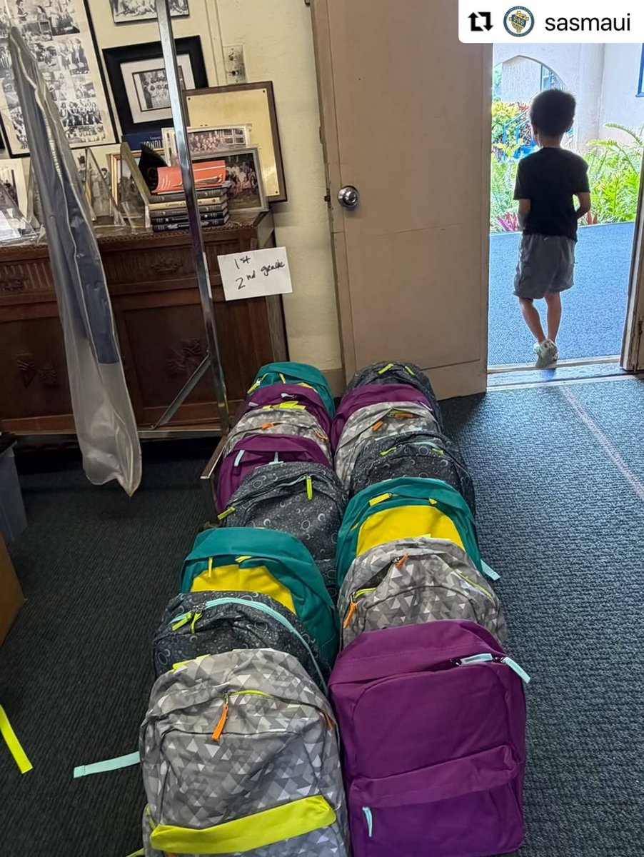 HICathSchools's tweet photo. Backpacks, Blessings &amp; Gratitude! A huge mahalo to Bri Collo &amp; the UNTO ONE Foundation, Target, &amp; our generous donors for providing school supplies for every St. Anthony student! We also began our school year with a special Blessing of the Backpacks by Fr. Larry &amp; Fr. Taylor🙏📚 https://t.co/SM7rzeS0yk