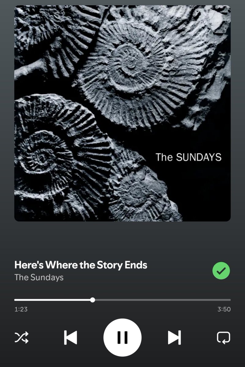heavyagami's tweet photo. last year around this time, I used to listen to this song every day on my way to college &amp; last week I was taking the same route as I did back then and I thought maybe I should listen to it once more for old time's sake and before I knew it I was crying because I miss it so much https://t.co/8HU2j92GPs