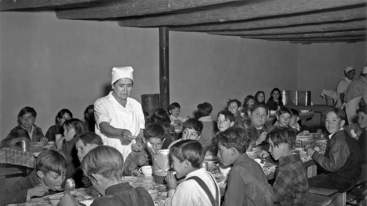 SamaHoole's tweet photo. School lunch, as designed by the US government:

- 1946: Meat, potatoes, 2 teaspoons of butter, half a pint of whole milk. Written into federal law.
- Obese children, first national count: 4%

- 1981: Budgets cut. The USDA tries to class ketchup as a vegetable.
- Obese children: 5%

- 1995: Fat capped at 30% of calories. Pizza Hut and Taco Bell open inside the cafeteria.
- Obese children: 11%

- 2011: Congress rules the tomato paste on a pizza a vegetable. The following year whole milk is banned and fat-free chocolate milk approved.
- Obese children: 17%

- 2026: Whole milk allowed back after 14 years. Breakfast is still cereal, juice and a muffin.
- Obese children: 20%. 1 in 9 diagnosed with ADHD. 1 in 3 teenagers prediabetic.

Every one of those changes was announced as an improvement.

The 1946 lunch was written because too many boys had failed their army medicals for malnutrition. It fixed that.

Today 77% of young Americans are unfit to serve, and the leading reason is their weight.