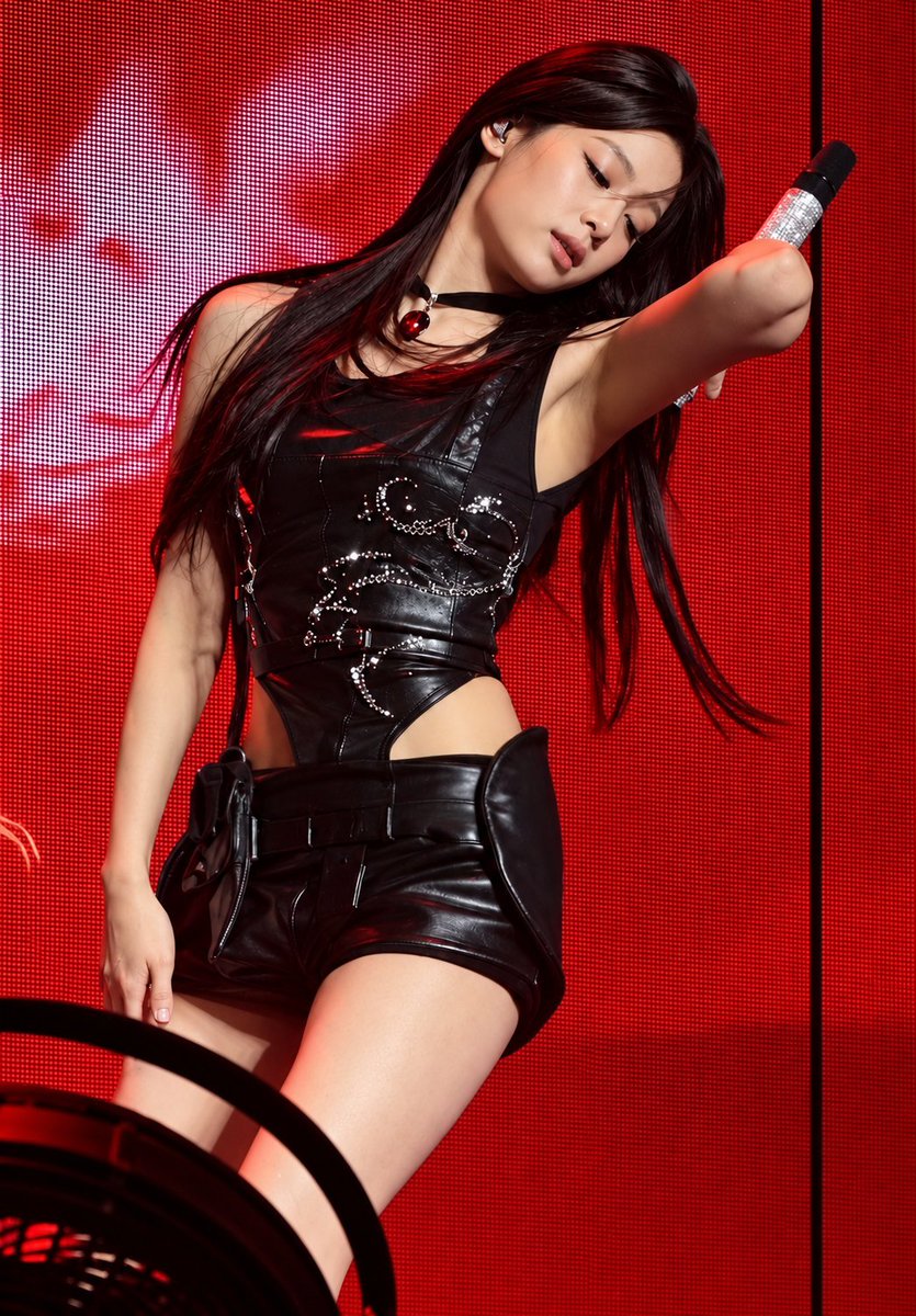 arayeonie's tweet photo. she's literally so perfect 

#AHYEON #정아현 #BABYMONSTER https://t.co/xvijFn9uOX
