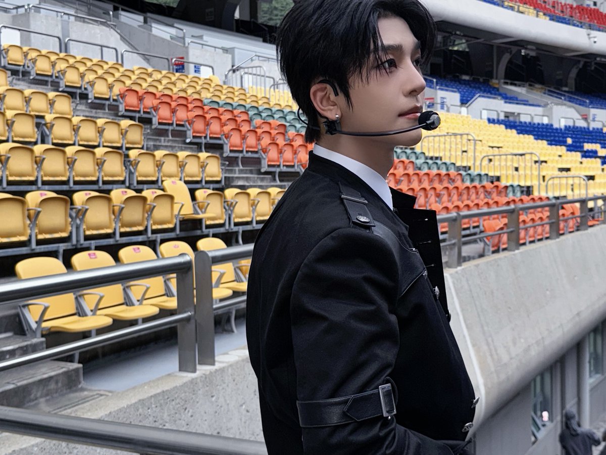 ALD1_official's tweet photo. 다시 한번 감사합니다🫶

#ALPHADRIVEONE #ALD1
#알파드라이브원
#XINLONG #씬롱 https://t.co/Vu0dKOG93p
