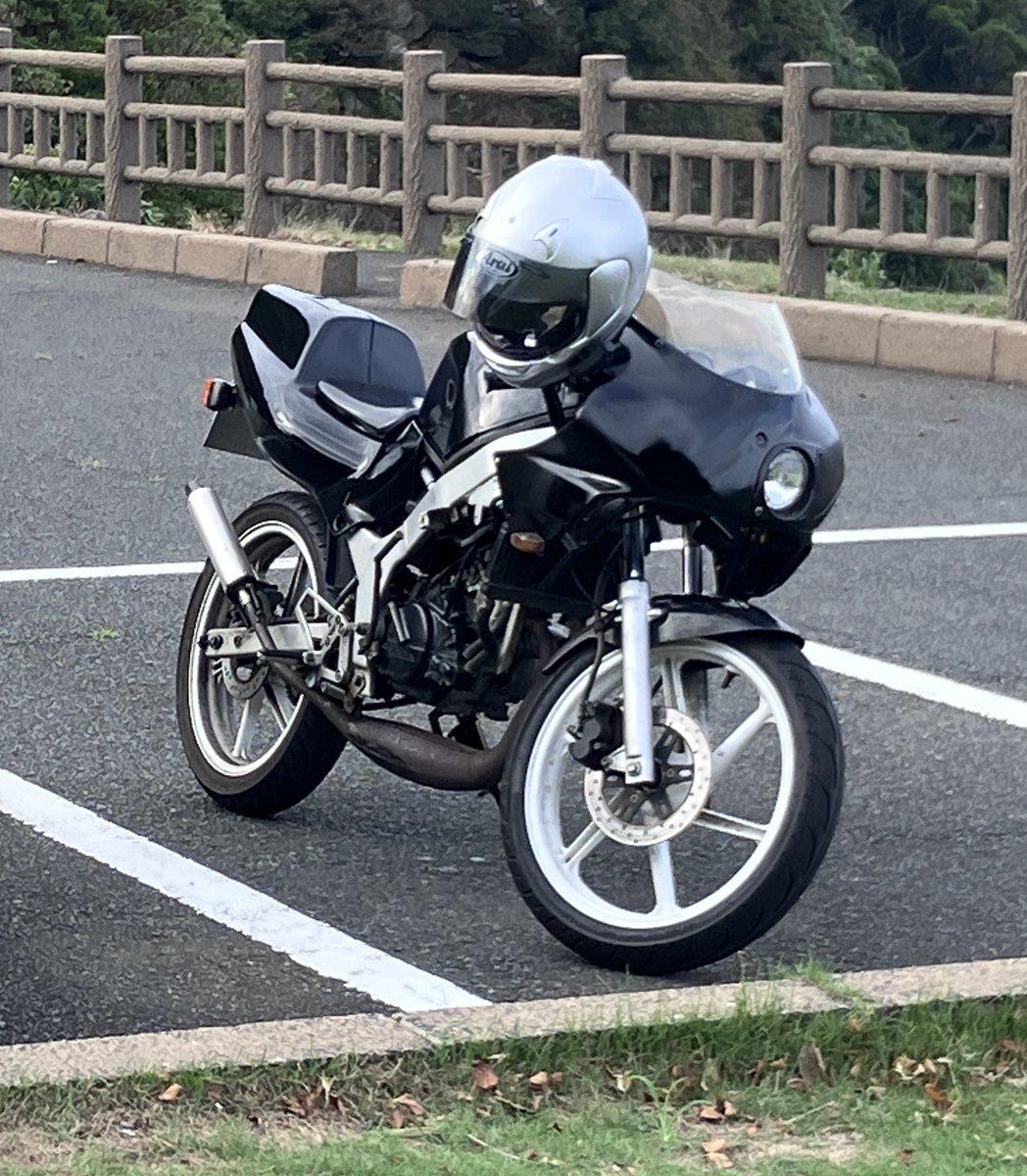 MX5_NA6CE's tweet photo. リザーバータンク移設してスッキリした https://t.co/Mn64yd8UtU