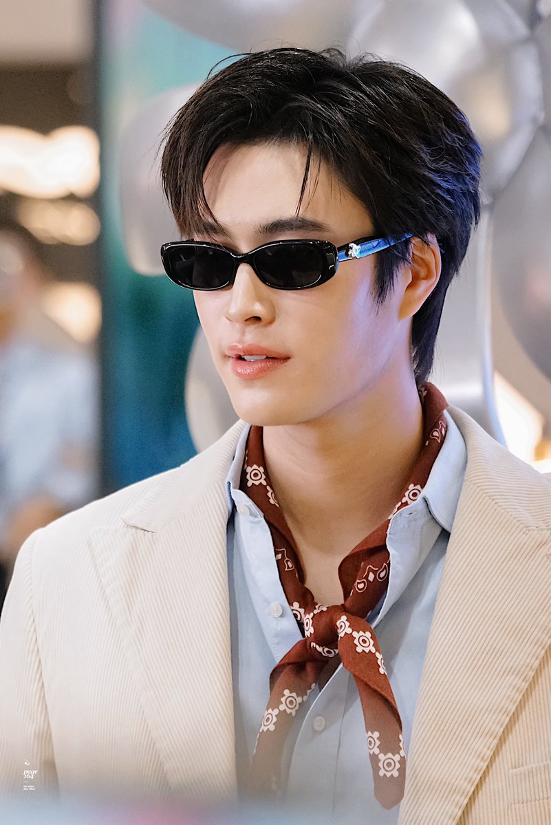 p_164pix's tweet photo. หล่อม้าก yㅡy พี่สาวแสนชอบบบลุคเมื่อวานนนนนนนนนนนนน 

GEMINI IN LENSKART POP UP

#TheFairyWithinxGEMINI 
#FairyCollectionbyLenskart
#Gemini_NT https://t.co/0njOULOTWh