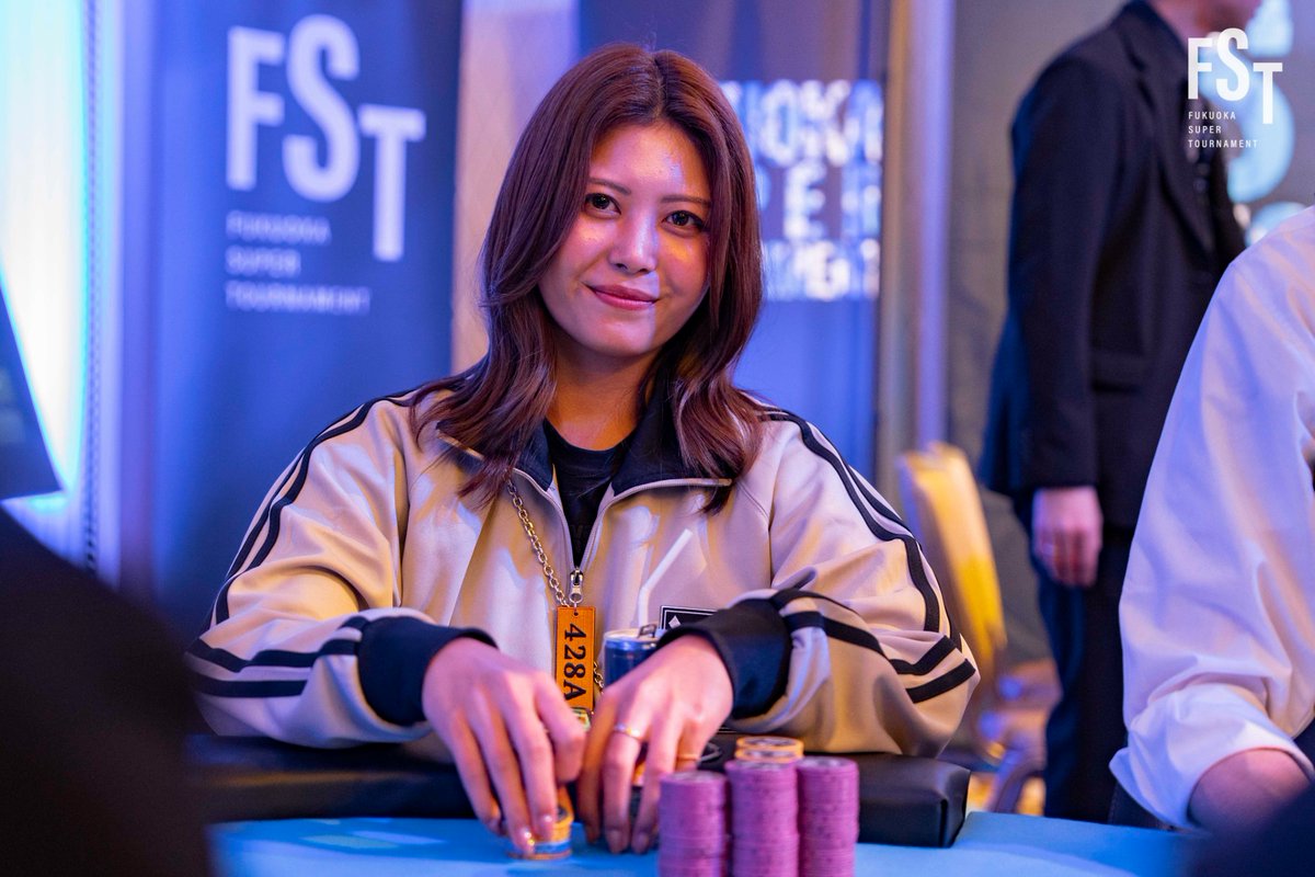 fst_202408's tweet photo. @zsdy0y @beiziye @Enyatm4792114 @hana8787_poker @chikuwapoker @shibo_daodao @9_romio 【#2 FSL Festival -EC100-】
6th えんや 様
7th はなちゃん@PPP 様
8th KOSHIRO 様
9th マツ 様

入賞おめでとうございます✨ https://t.co/OSPMTD0z8p