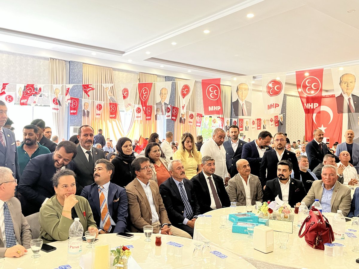 bbpdenizli's tweet photo. Milliyetçi Hareket Partisi Denizli İl Başkanlığının 15. Olağan İl Kongresi’ne katıldık.

Kongrenin MHP teşkilatına ve Denizli’mize hayırlı olmasını diliyoruz.
#BüyükBirlikPartisi https://t.co/oClZ2j4omM