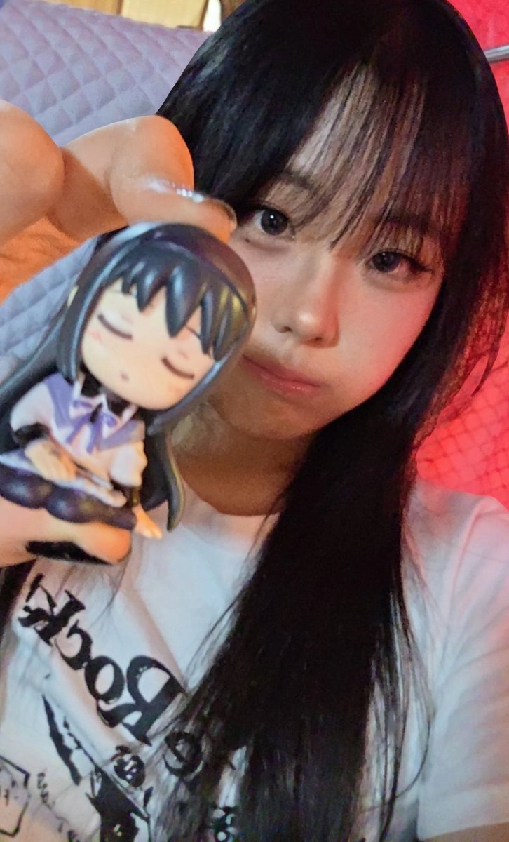 Waffhell's tweet photo. #일상계_𝕏친소 #일상계𝕏친소 

뽀로로는 노는걸 좋아합니다
저는 노는걸 좋아합니다
그러므로 전 뽀로로입니다

크롱크롱(알티해줘) https://t.co/L04rKZKoh5