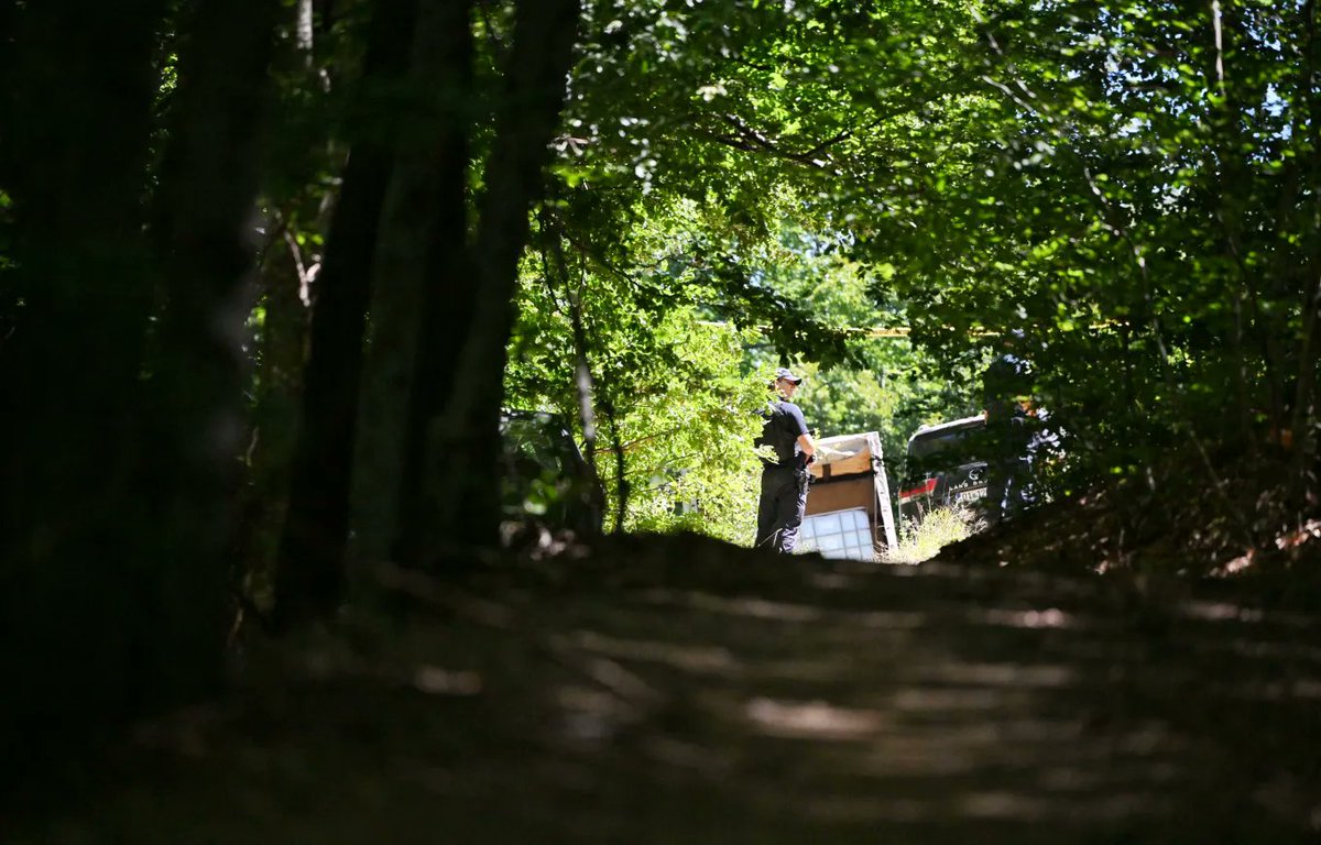admirim's tweet photo. The first three DNA reports confirm that the victims of the mass graves in northern Kosovo were members of the Group of Intellectuals abducted by Serbian forces in April 1999, Kosovo PM Kurti has announced. https://t.co/vLKelgJJed