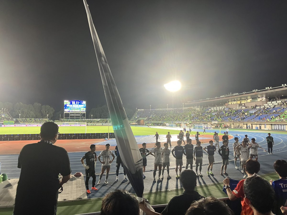pikabbay's tweet photo. 先制しただけに3ポイント欲しかったですが、とはいえアウェイで1取れましたし、湘南相手に互角以上に戦えていたと思います。
だからこそ次の試合が大事になりますし、ホームで勝てるようにいい準備して前向いてやっていきましょう。
#ブラウブリッツ秋田 https://t.co/z5UrFUYEOc