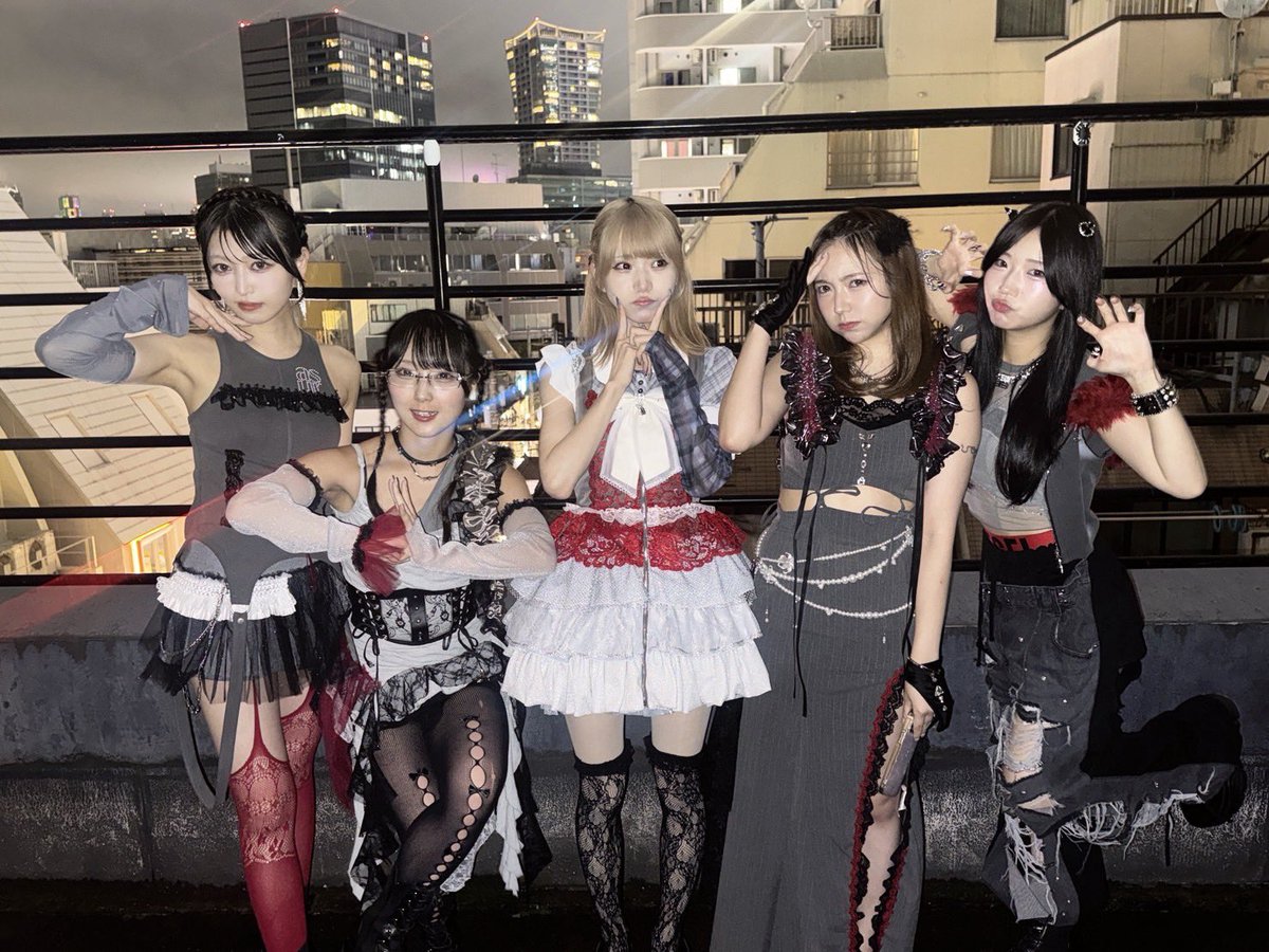 zanka_info's tweet photo. ＼🥣Thank you！🥣／

『RE：PLAY extra.』
　　　　　　　　@ Spotify O-Crest

RePLAYさん出演させていただきありがとうございました！❤️‍🔥

#zankaセトリ部

明日のライブは
緊急開催 「LOUD ON」です！
よろしくお願いします！！

緊急開催 「LOUD ON」
9/20(日) @ club asia
OPEN 11:30 / START 12:00
💟入場特典1P
--------
ライブ🎤 12:00~12:25
特典会📸 12:35~13:35[A]
※zankaは動画・写真ともに撮影禁止となります
🎟 https://t.co/CnSHa6OwJB