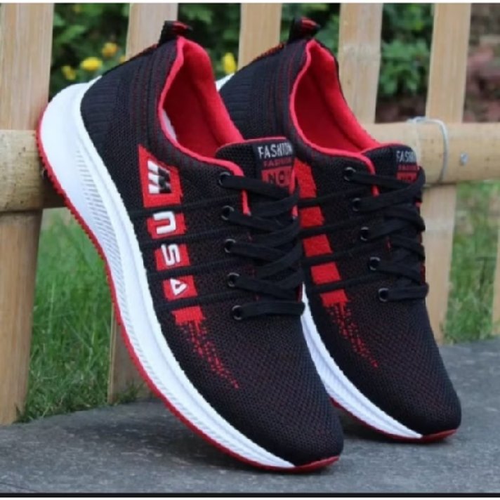 yanibcg's tweet photo. PROMO!! Sepatu joging pria dan wanita murah meriah ooyyy https://t.co/Sy02GycFRQ