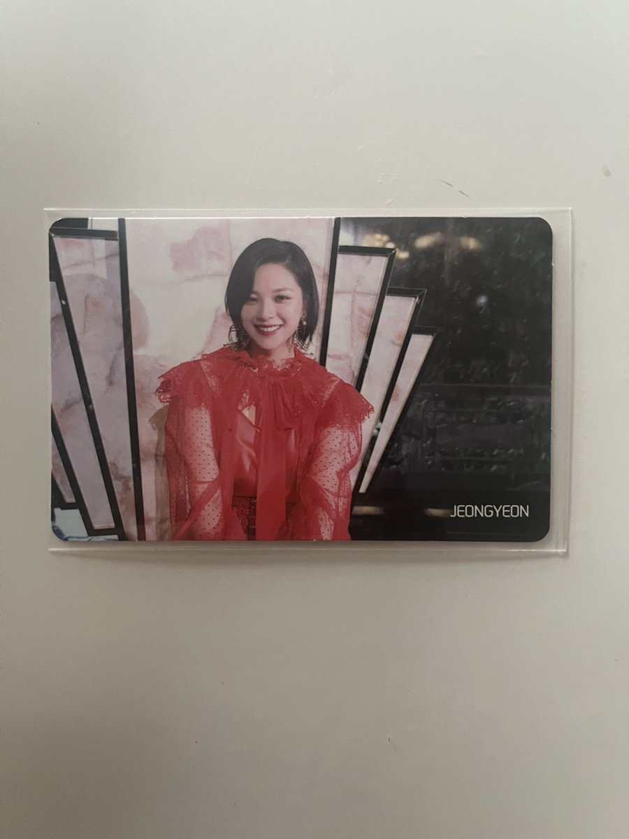 isabnemja's tweet photo. vendo venda pc raríssimo da jeongyeon
125 + frete fixo de 15 
Reservo 
Não possue avarias
Envio em até duas semanas 
Feedbacks no fixado

Vendo venda procuro compro twice nayeon momo sana jihyo mina dahyun chaeyoung tzuyu photocard oficial https://t.co/UhhzpA1Fpw