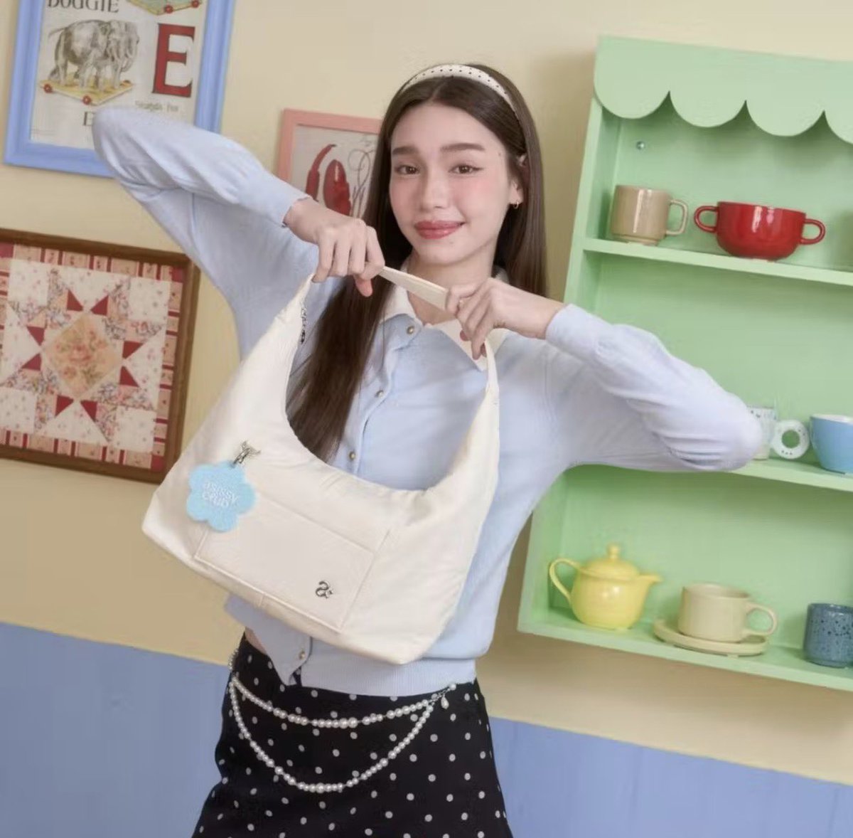 pperftx's tweet photo. ส่งต่อกระเป๋า #asissyclub bloomie hobo bag  

*มีตำหนิ คราบสีเหลือง

ราคา 250 บาท  ค่าส่ง 30
#ส่งต่อ #กระเป๋ามือสอง #asissyclub #ส่งต่อกระเป๋า https://t.co/AcN8VD8u8O