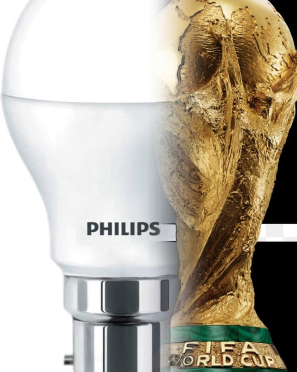MACHADERBAgsbj's tweet photo. Bulb জ্বললো তাহলে। এবারে ওই বাল্বের আলোতেই বাইজি নাচ হবে। 😃�� 

@mohunbagansg https://t.co/wmnlLLapAB