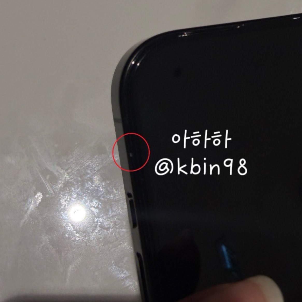 kbin98's tweet photo. ส่งต่อ / ขาย iPhone 16 Pro (256gb)

🐈‍⬛ Black Titanium 
🐈‍⬛ เครื่องใช้เอง สภาพเครื่องดี
🐈‍⬛ มีรอยถลอกที่ขอบ จึ้กนึงเล็กๆ ไม่สังเกตุไม่เห็น ใส่เคสไม่เห็น
สภาพแบต 89%

🤍ราคา 26,000฿ (ไม่รับผ่อน)
- นัดรับตาม bts พระโขนง-สยาม
#ไอโฟนมือ2 #ไอโฟนมือสอง #ไอโฟน16 #ส่งต่อไอโฟน #iphone16pro https://t.co/TKNchoGUyp
